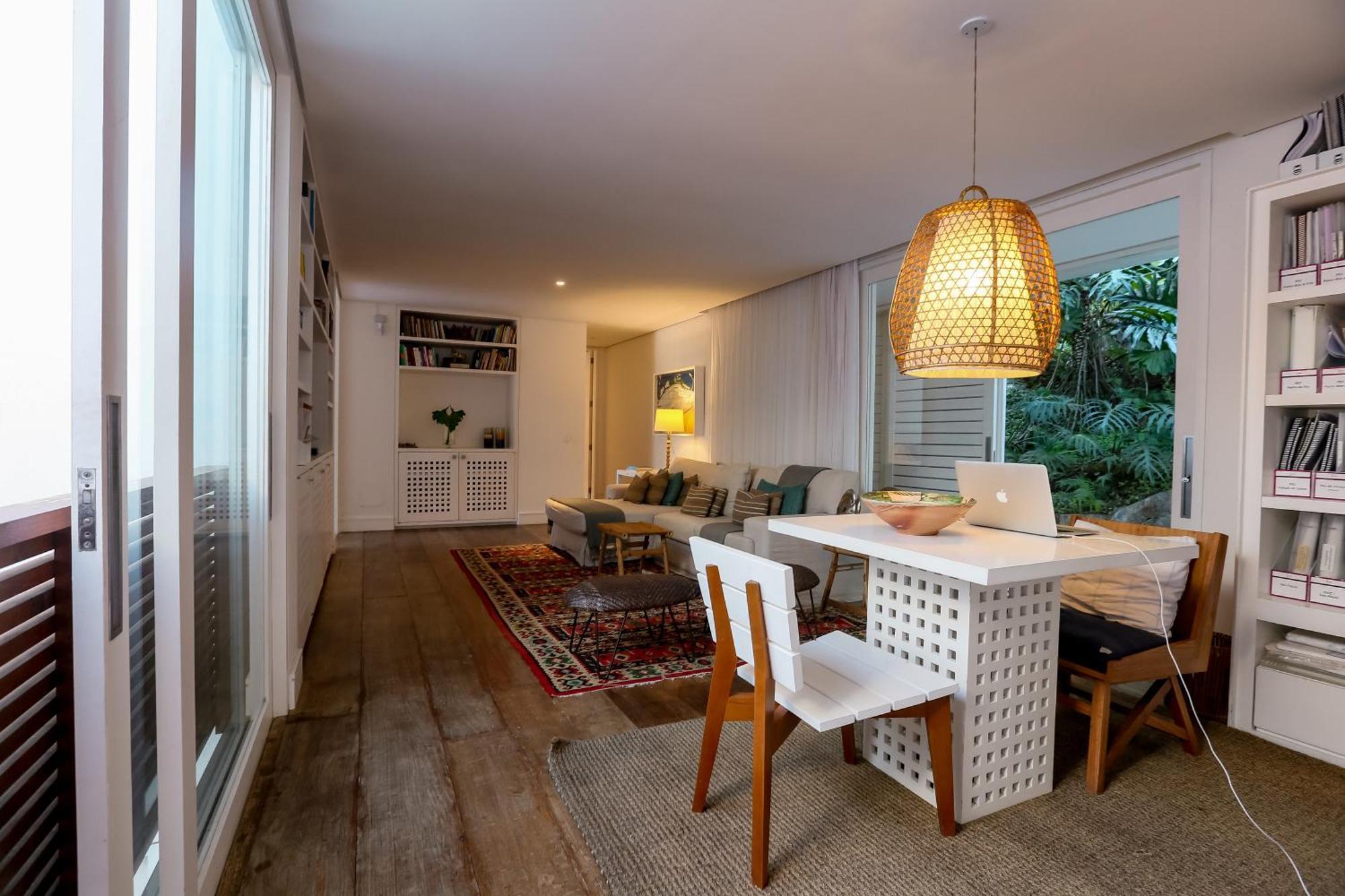 Tropical Contemporary Suites Araquari Exterior photo