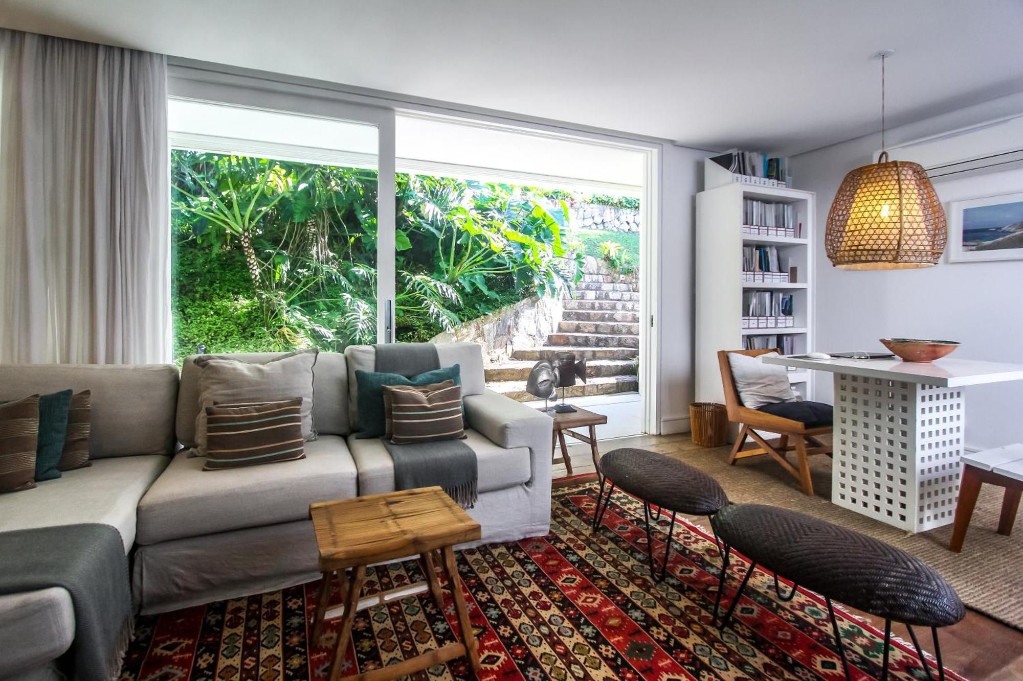 Tropical Contemporary Suites Araquari Exterior photo
