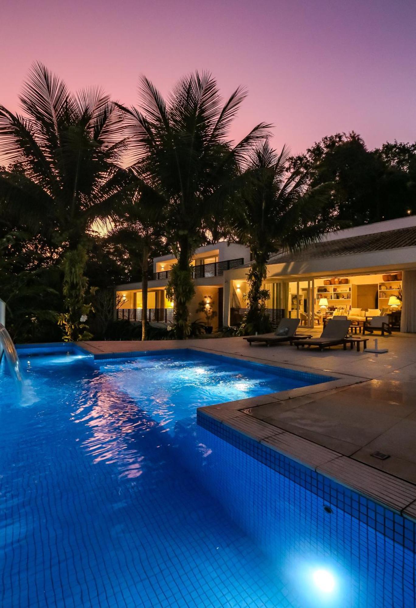 Tropical Contemporary Suites Araquari Exterior photo