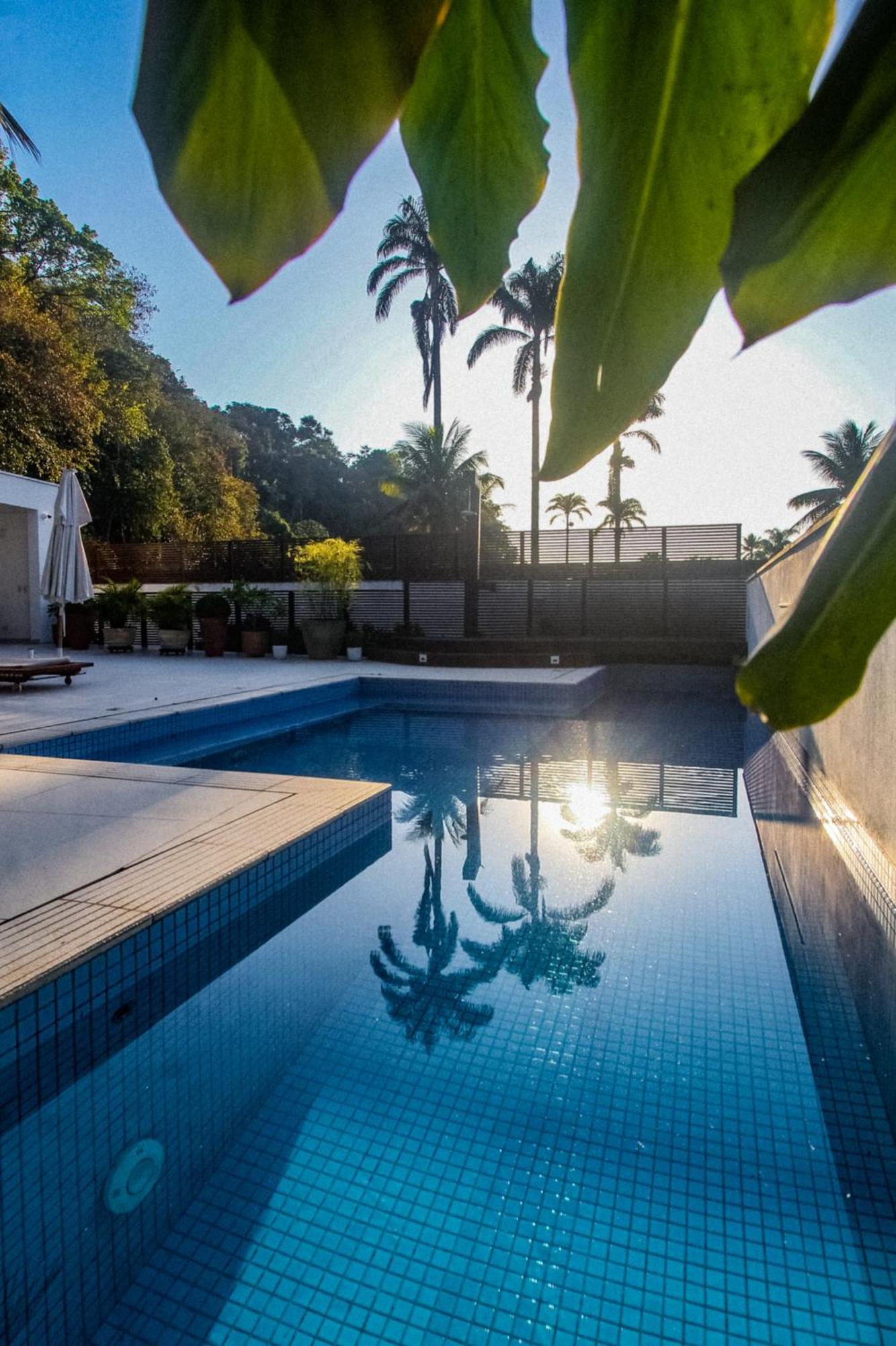 Tropical Contemporary Suites Araquari Exterior photo