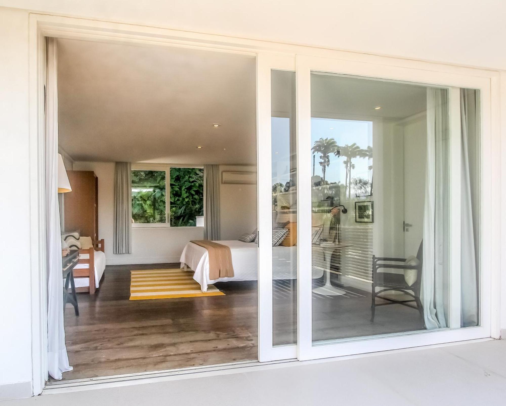 Tropical Contemporary Suites Araquari Exterior photo