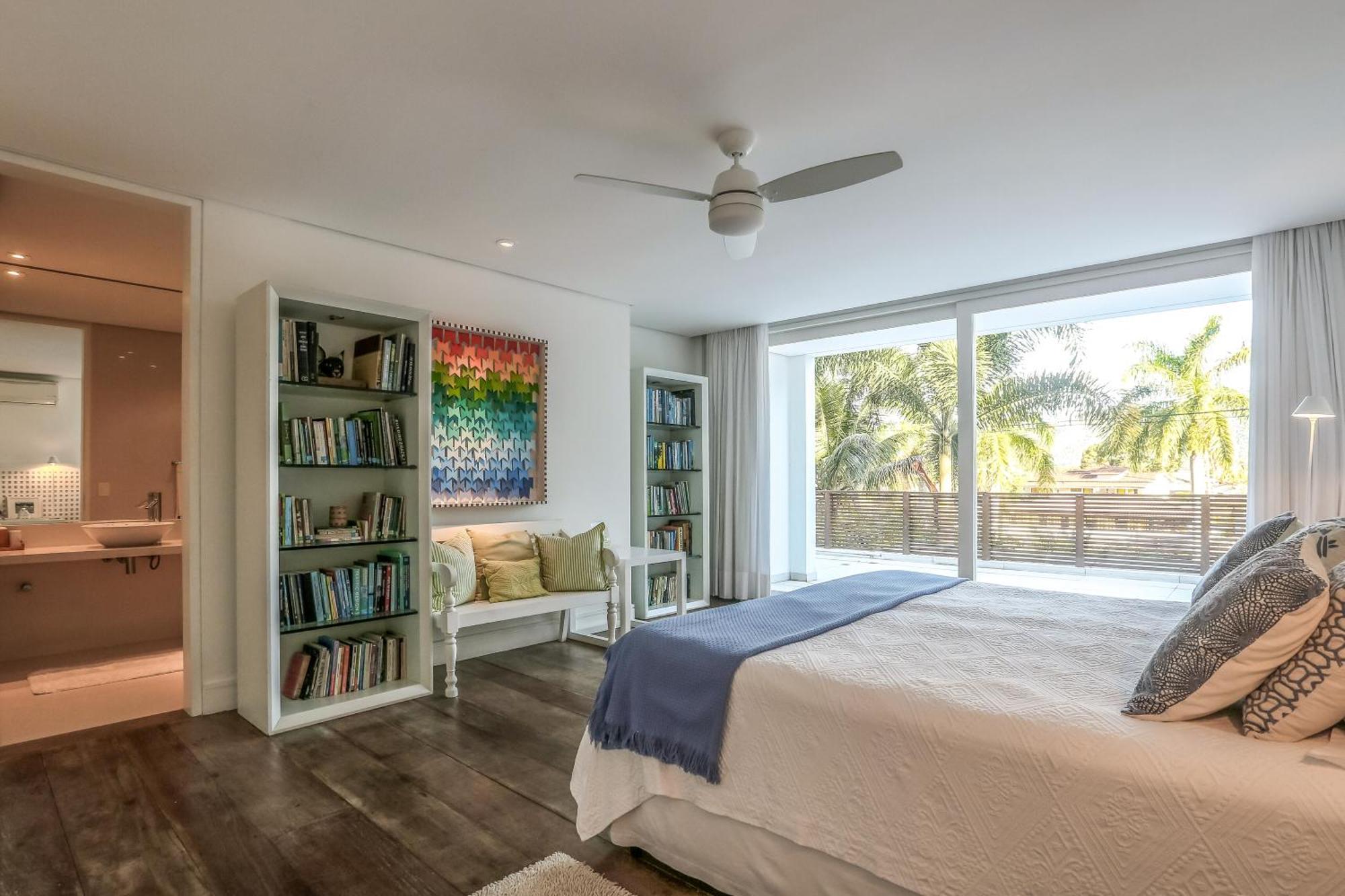 Tropical Contemporary Suites Araquari Exterior photo